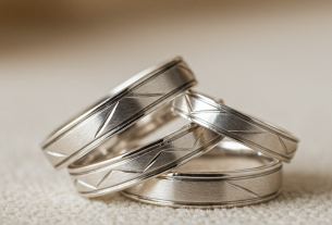 silver wedding rings