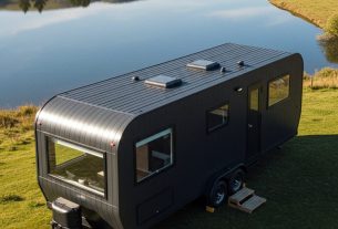 Mobile Home Replacement Doors: Upgrade Your Space Today! Explore Styles & Get a Free Quote!