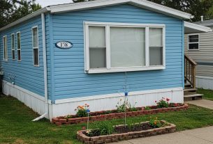 Mobile Home at Your Dream Destination: Explore Now and Start Living Your Best Life Today!