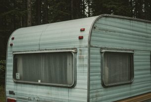 Trailer Into House: Transform Your Space! Discover Tips & Share Your Ideas Today!