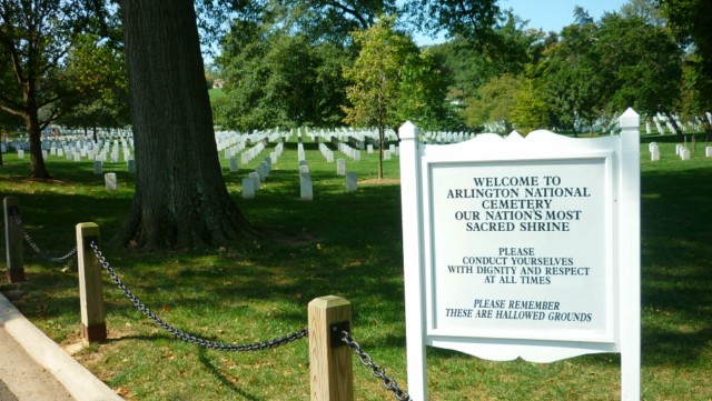 Arlington Cemetery in Washington (Photo: This World is Ours)