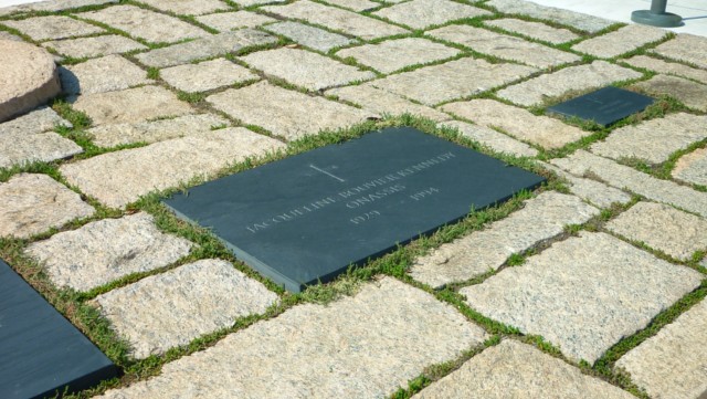 Arlington Cemetery in Washington (Photo: This World is Ours)