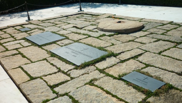 Arlington Cemetery in Washington (Photo: This World is Ours)