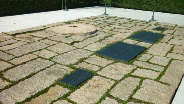 Arlington Cemetery in Washington (Photo: This World is Ours)