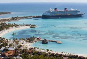 Discover Disney's private island in the Caribbean, Castaway Cay