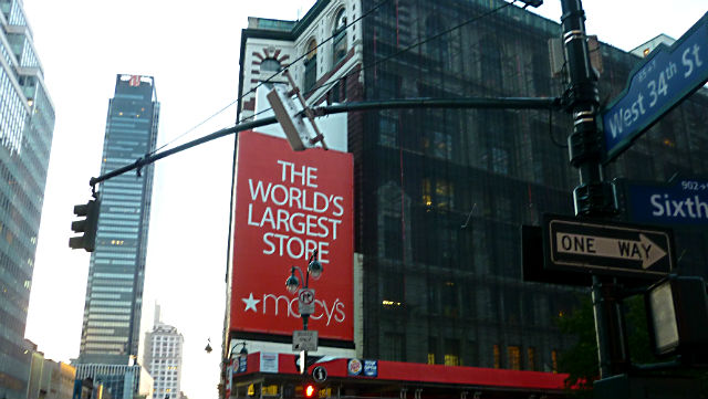 Macys store in New York (Photo: This World is Ours)