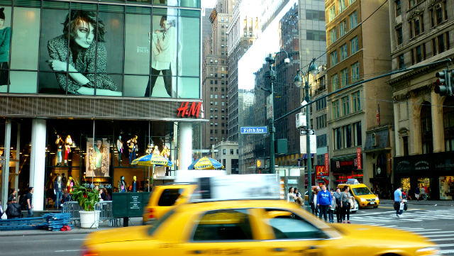 Fifth Avenue in New York (Photo: This World is Ours)