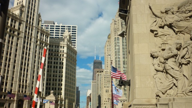 Shopping in Chicago: Tour of The Magnificent Mile (Photo: This World is Ours)