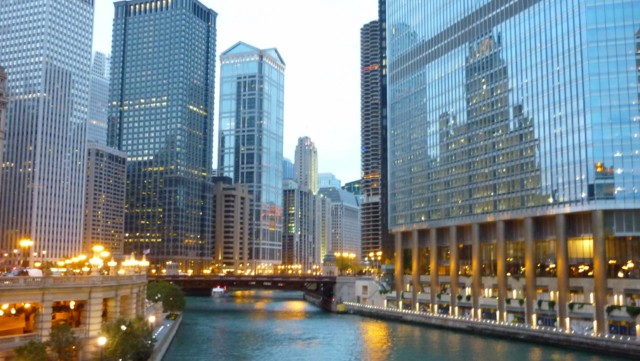 Shopping in Chicago: Tour of The Magnificent Mile (Photo: This World is Ours)