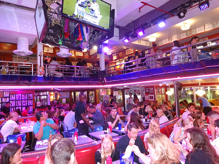 Restaurante en Nueva York (Foto: Este mundo es nuestro)