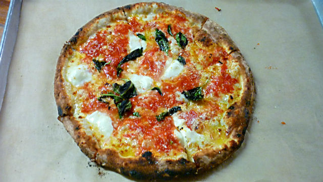 Where to eat in Altanta: Pizza from Pizzeria Antico |  Photo: This World is Ours