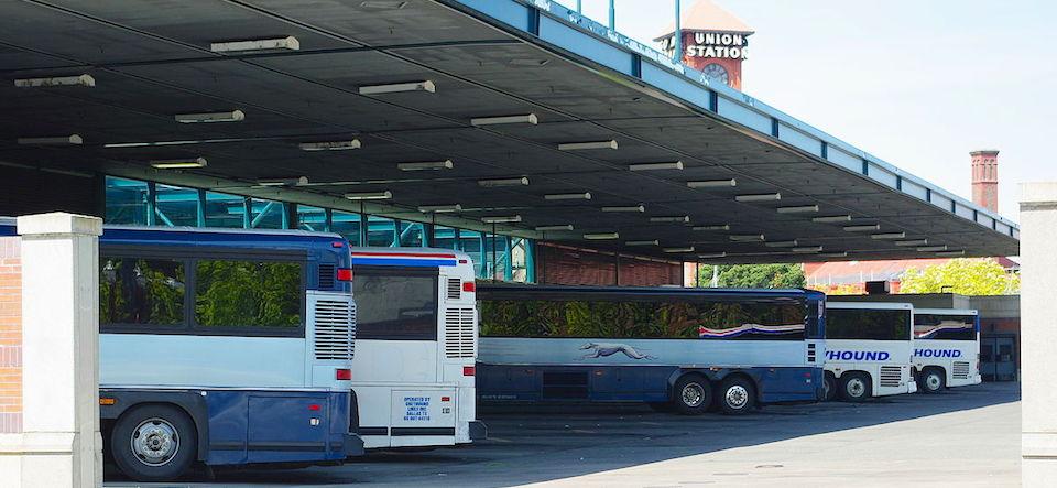 How to travel by bus in the United States