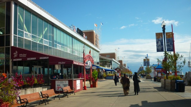 Navy Pier (Photo: This World is Ours)