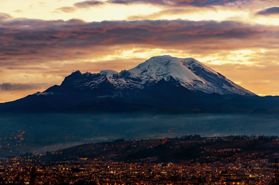 for the sun on the vulcao Chimborazo