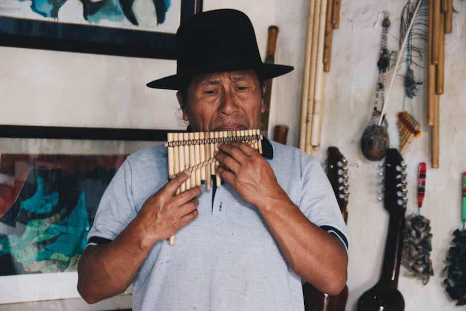 Ñanda Mañachi musician in Otavalo, Ecuador 