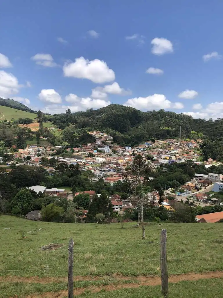 Where to stay in Gonçalves, MG.  View of the city from the mountains. 