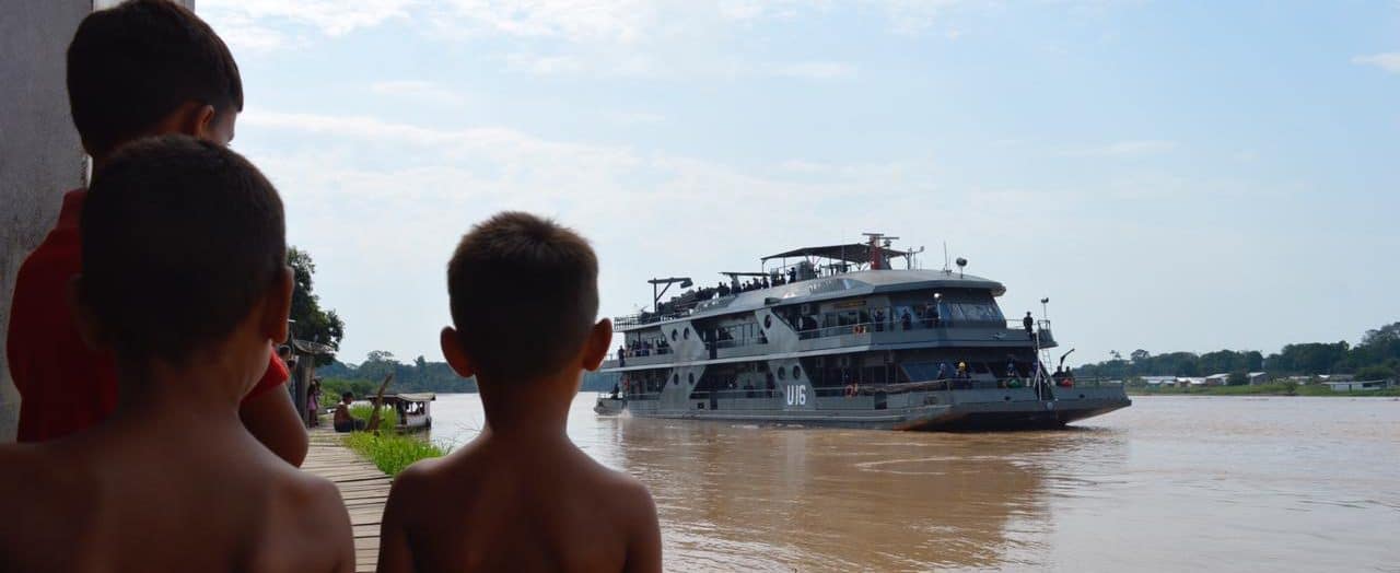 Assistance Ships: the Brazilian Navy bringing medical care to the interior of the Amazon