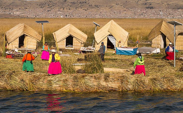 Uros Floating Islands, Peru