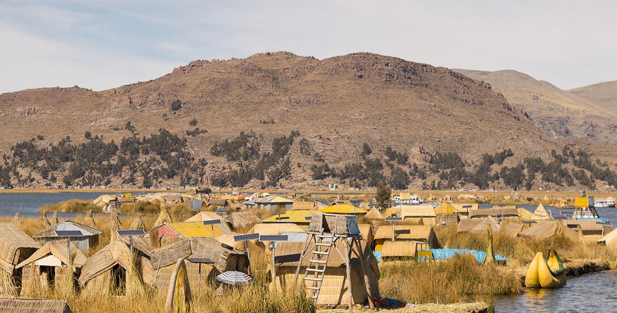 Tour of the Uros Islands in Puno, Peru