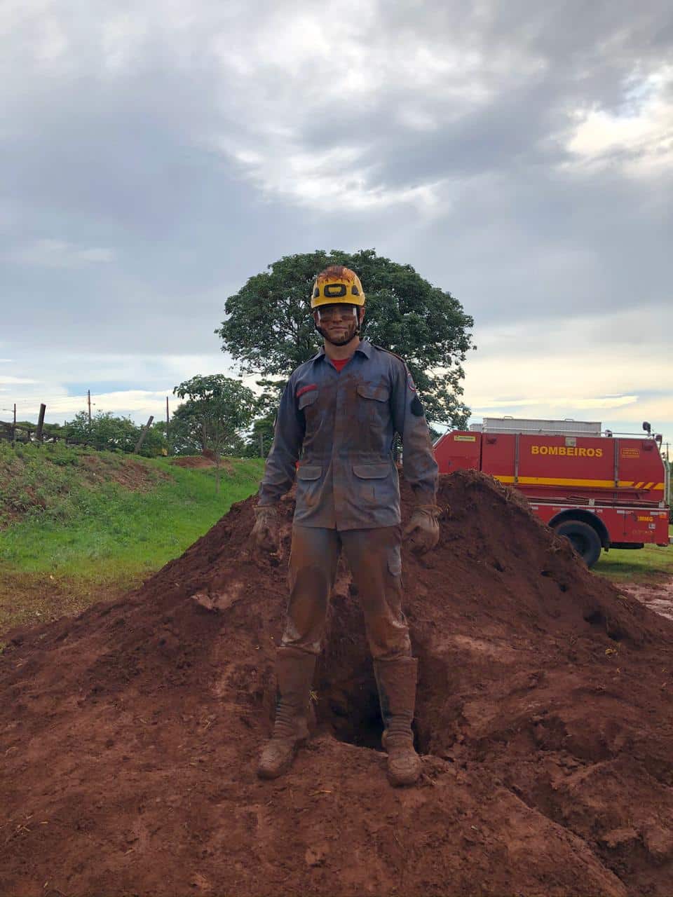 soldier geraldo firefighter coronavirus brumadinho