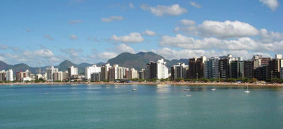 Guarapari, Espírito Santo: a sea of ​​miners