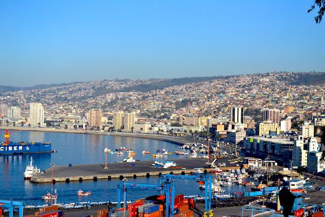 port of valparaiso-in-chile