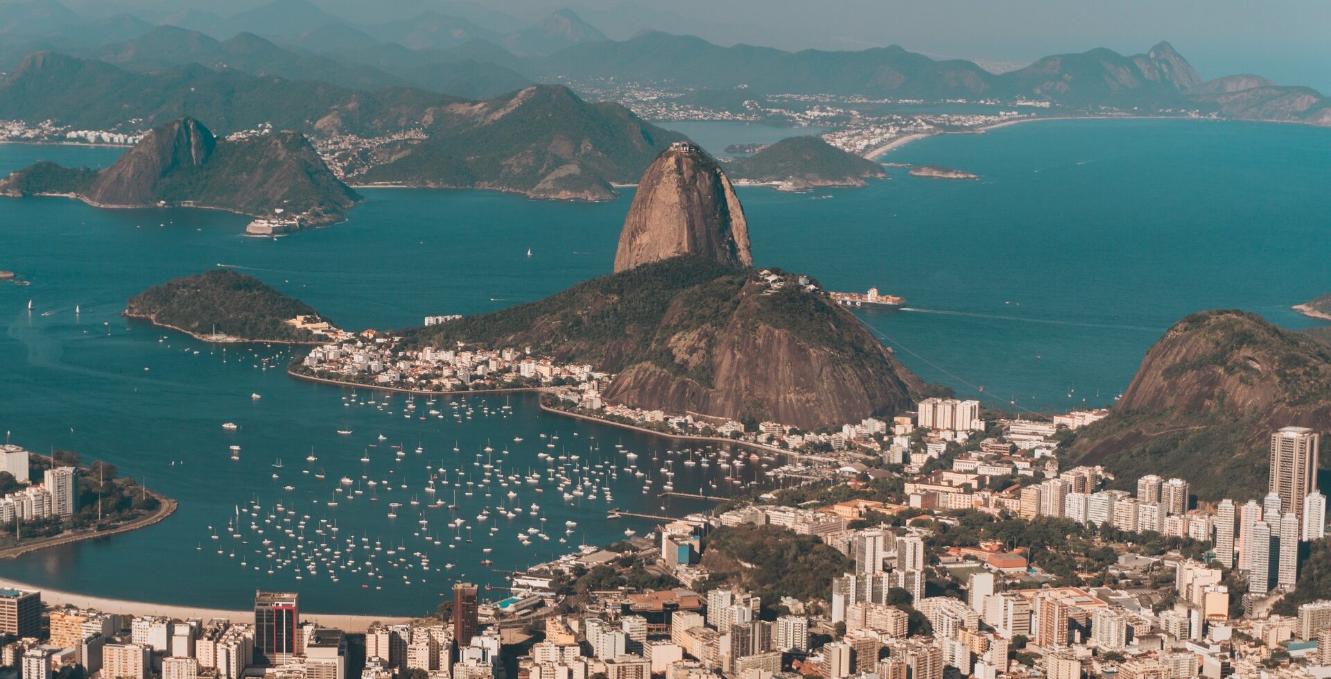 What are the best neighborhoods to live in Rio de Janeiro?