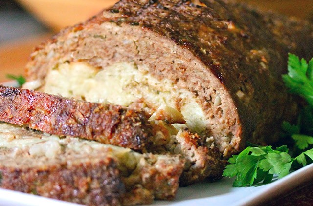 Meatloaf with Cheese Filling – Panelaterapia