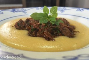 Polenta with Meat Sauce – Panelaterapia