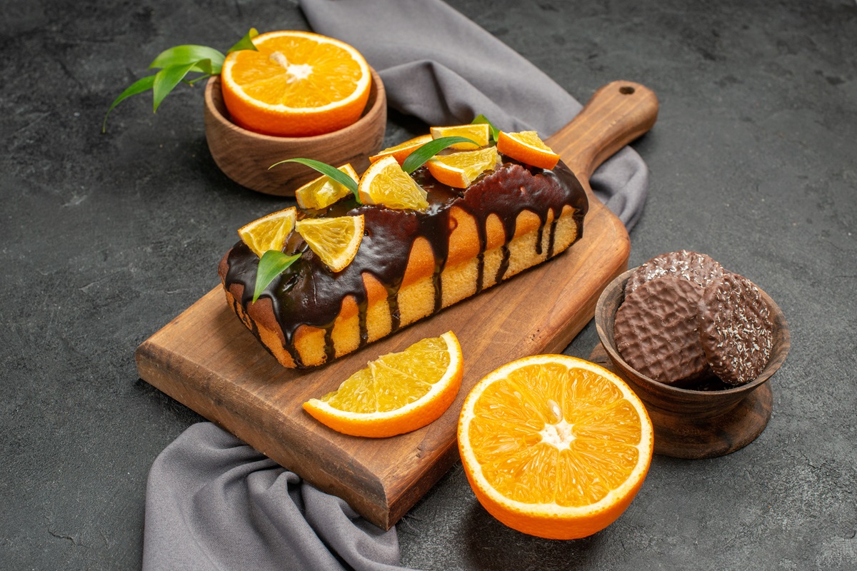 How to make a delicious chocolate carrot cake?