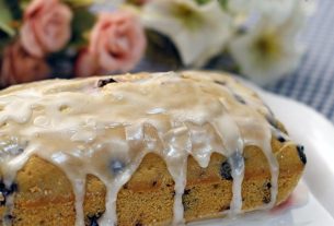 Banana and Blueberry Cake – Panelaterapia