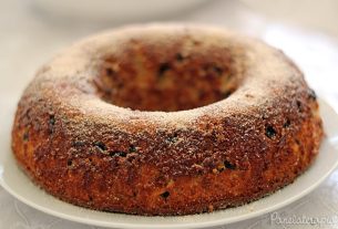 Banana, Raisin and Oat Cake – Panelaterapia