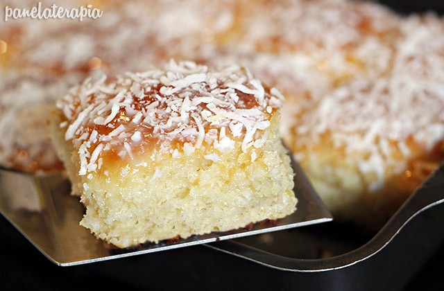 Condensed Milk Bread with Coconut – Panelaterapia