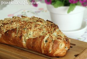 Garlic Bread with Parmesan – Panelaterapia