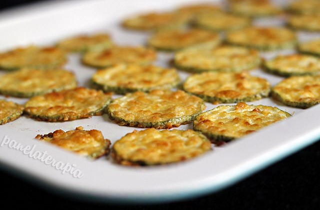 Zucchini Chips with Parmesan – Panelaterapia