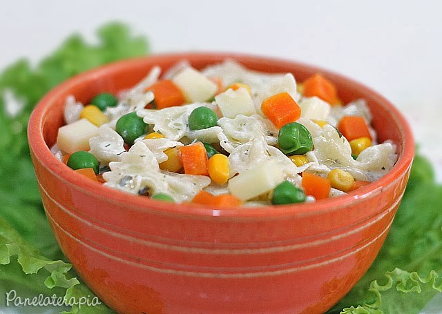 Colorful Salad with Mini Farfalle Barilla – Panelaterapia