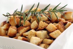 Croutons with Olive Oil, Rosemary and Fleur de Sal – Panelaterapia