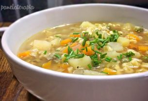 Vegetarian Soup – Panelaterapia