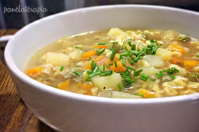 Vegetarian Soup – Panelaterapia