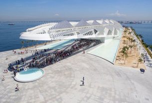 Vista aérea do Museu do Amanhã na Praça Mauá, Rio de Janeiro