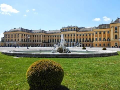 Schonbrunn