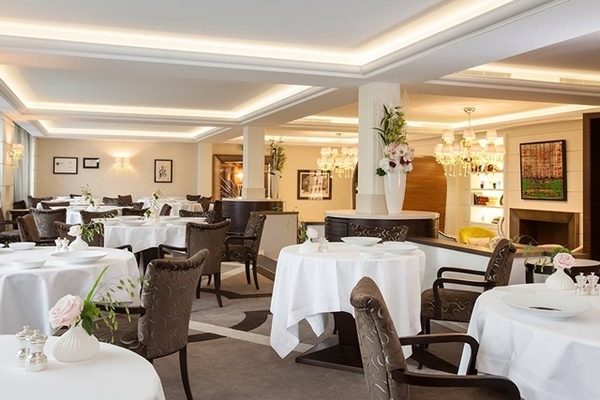 10-restaurants-with-michelin-stars-in-geneva-12