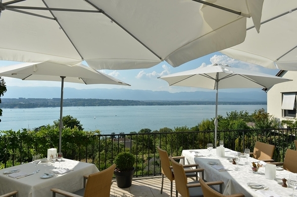 10-restaurants-with-michelin-stars-in-geneva-17