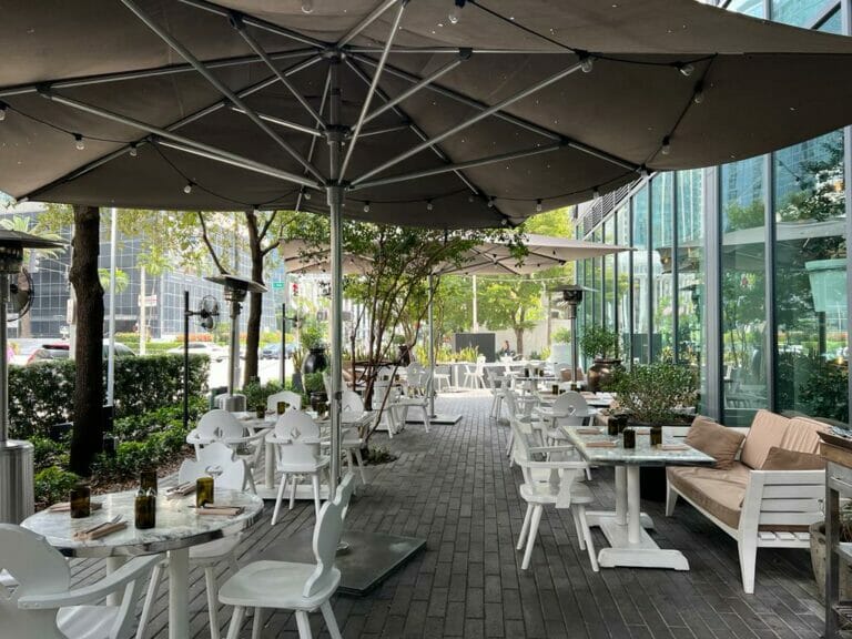 restaurants in brickell