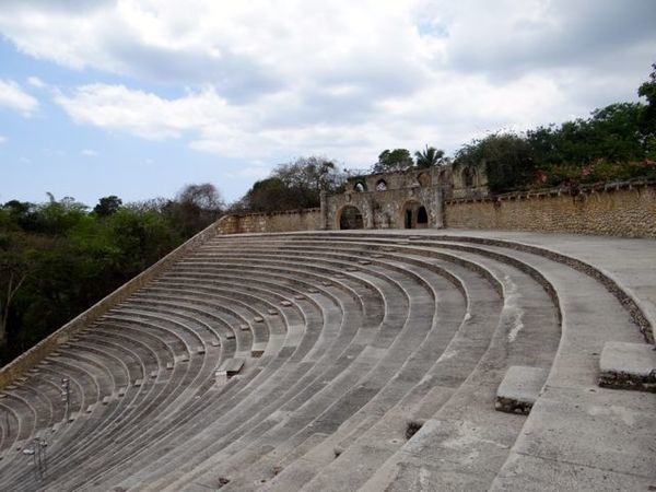 anfi theater alto de chavon