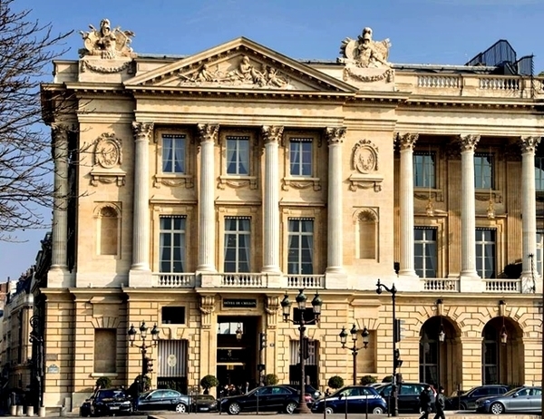 crillon hotel in paris