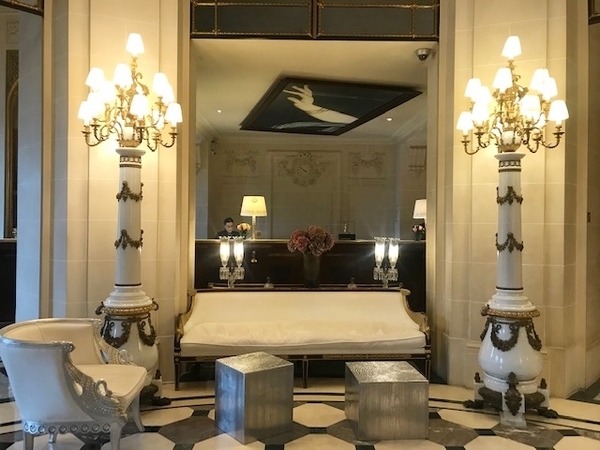 restaurants at hotel le meurice 7