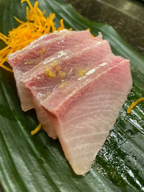   delicacies on an Aspidistra leaf