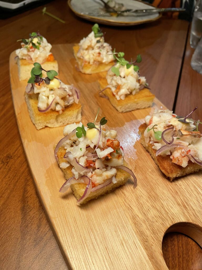 Delicious lobster bruschetta