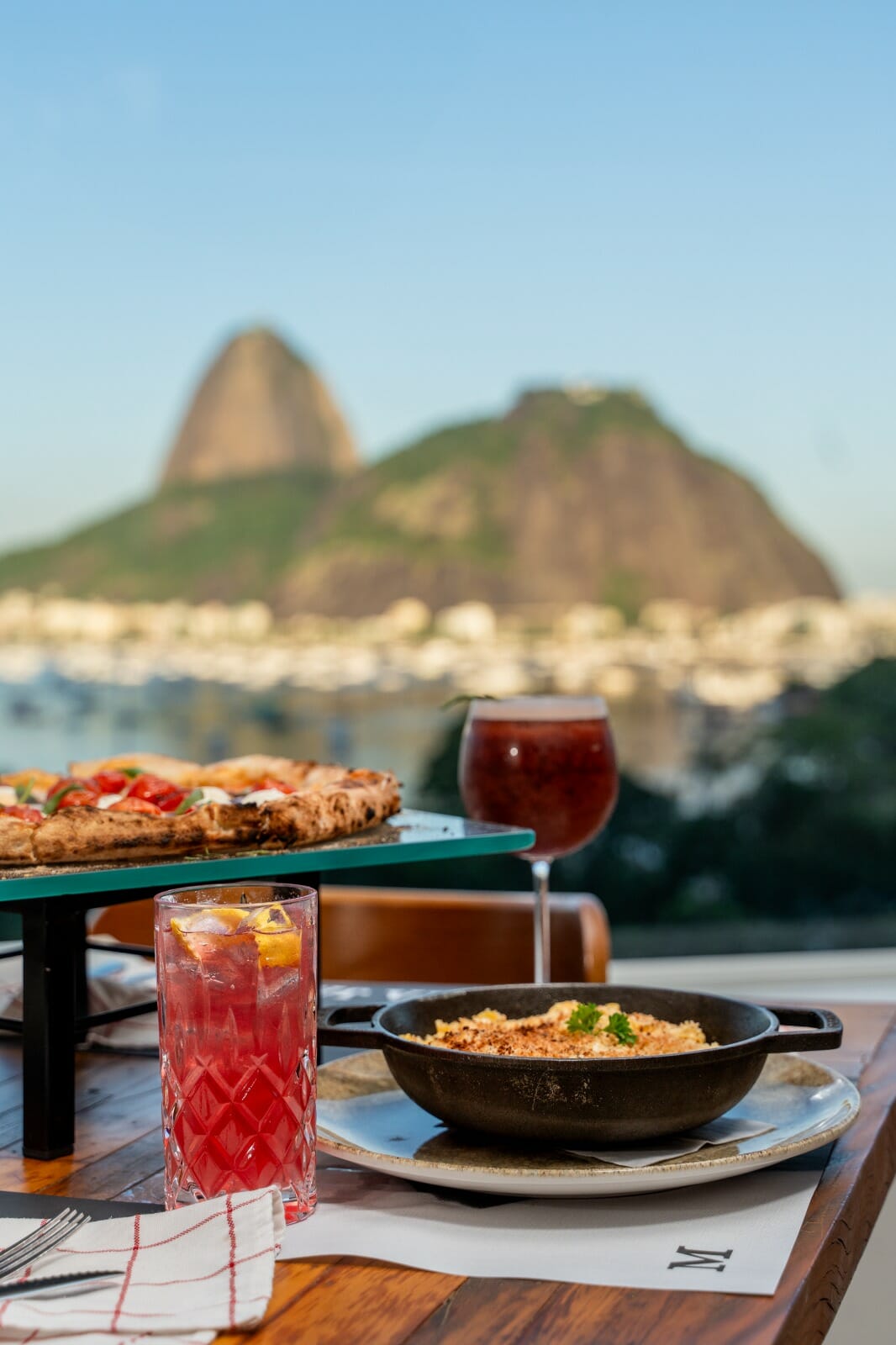 Pizzeria with a view in Rio: Mamma Jamma at Botafogo Praia Shopping